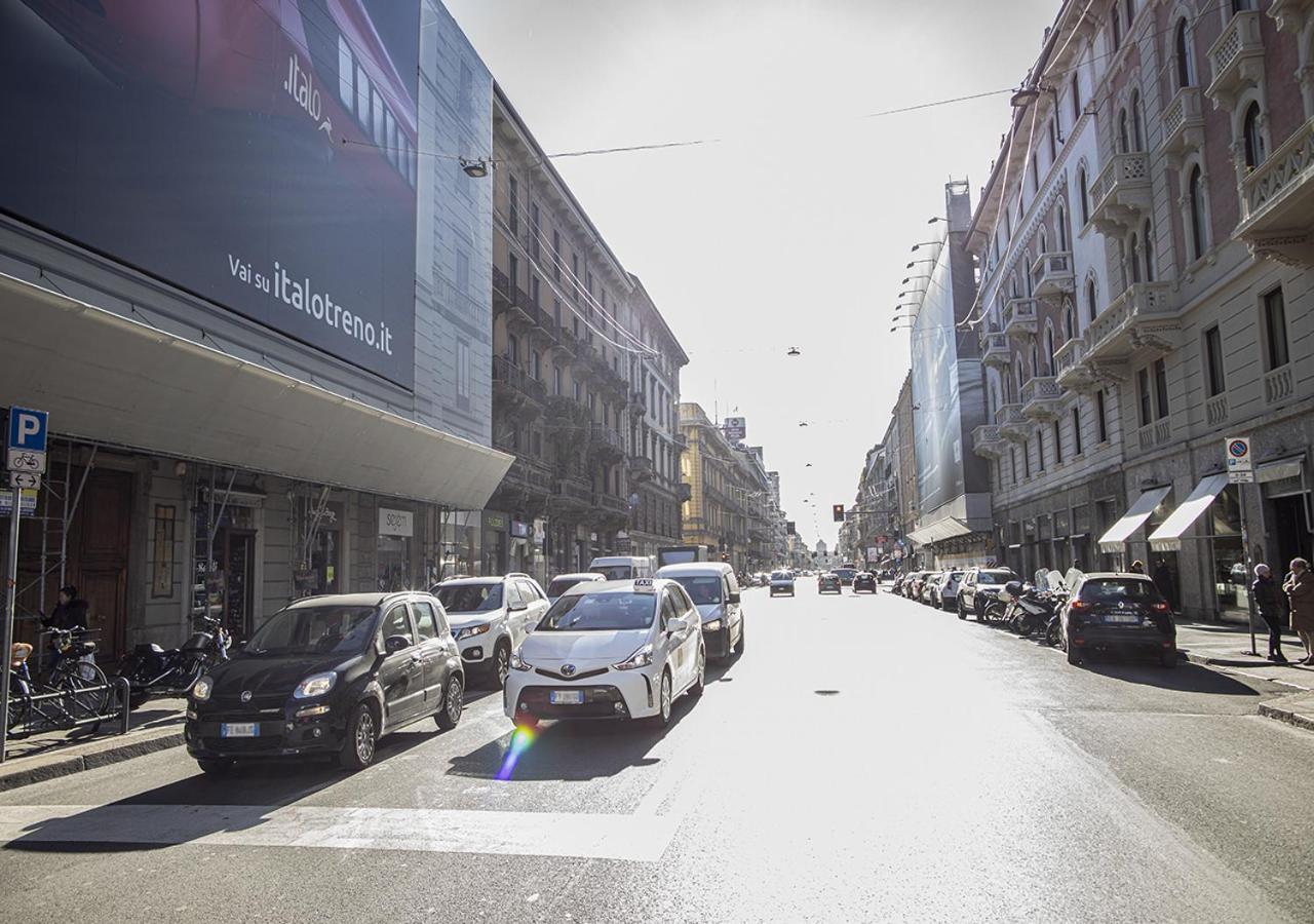 Smart Central Apartments Milan Bagian luar foto