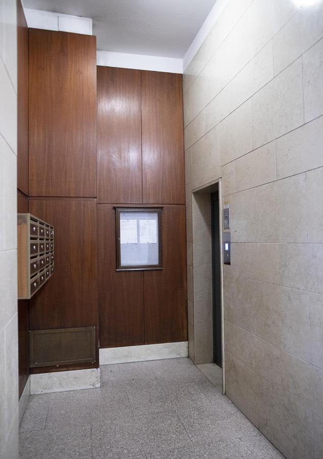 Smart Central Apartments Milan Bagian luar foto