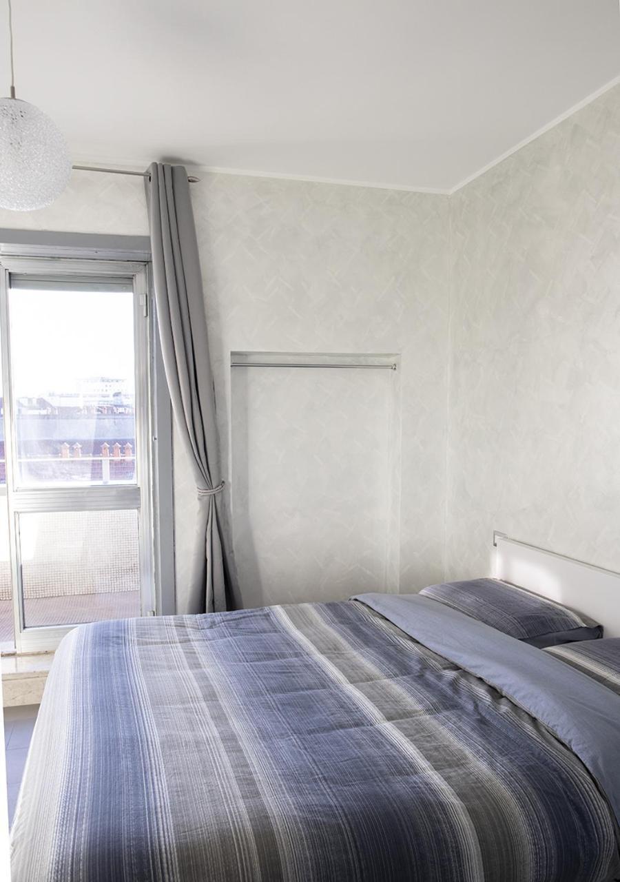 Smart Central Apartments Milan Bagian luar foto